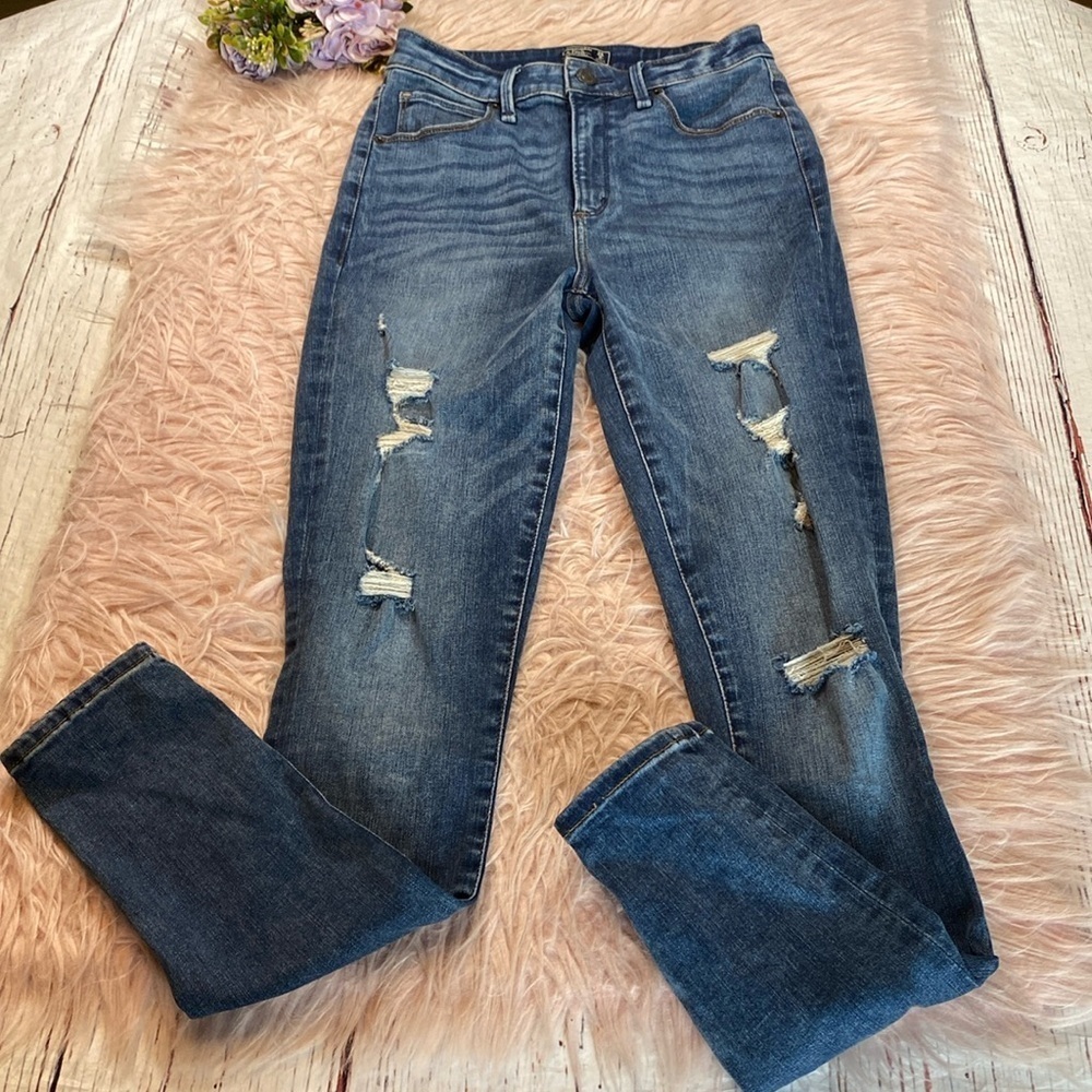 Abercrombie & Fitch High Rise Super Skinny Curve Love Distressed Jeans sz 25